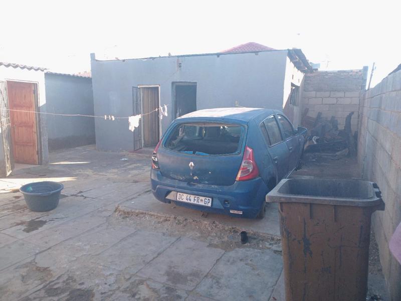2 Bedroom Property for Sale in Mofolo Gauteng
