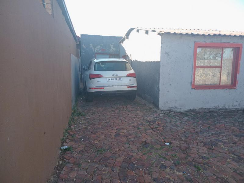 2 Bedroom Property for Sale in Mofolo Gauteng