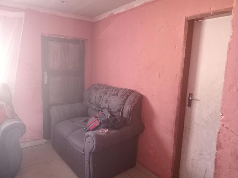 2 Bedroom Property for Sale in Mofolo Gauteng