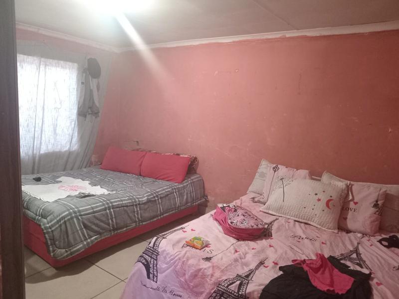 2 Bedroom Property for Sale in Mofolo Gauteng