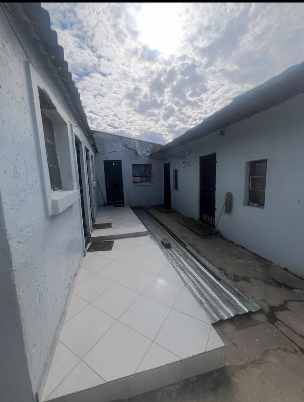 11 Bedroom Property for Sale in Tembisa Central Gauteng