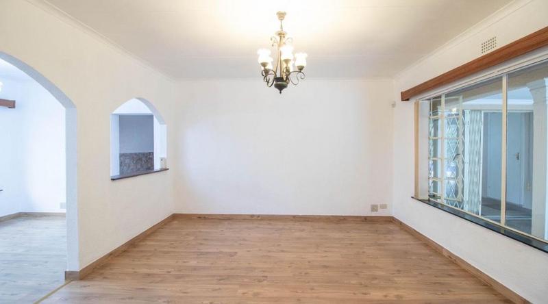 4 Bedroom Property for Sale in Van Riebeeck Park Gauteng