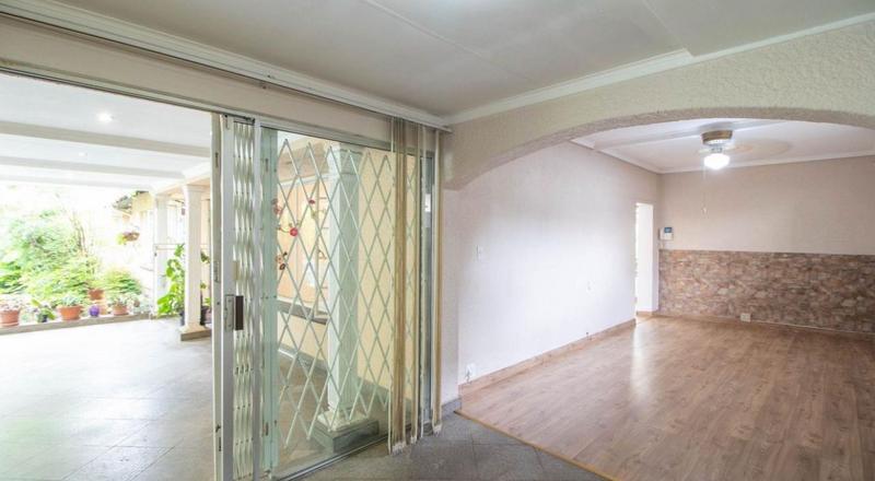 4 Bedroom Property for Sale in Van Riebeeck Park Gauteng