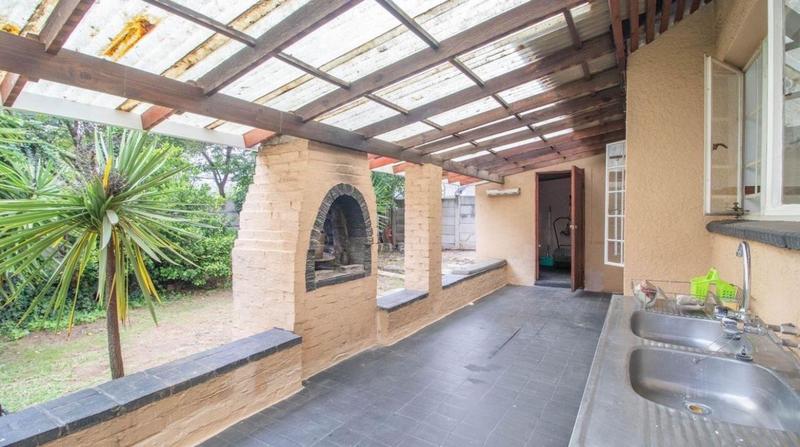 4 Bedroom Property for Sale in Van Riebeeck Park Gauteng