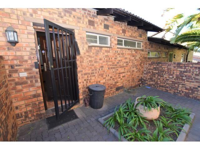 To Let 1 Bedroom Property for Rent in Edenburg Gauteng