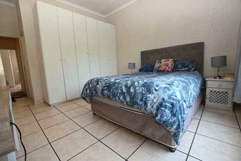 To Let 2 Bedroom Property for Rent in Paulshof Gauteng
