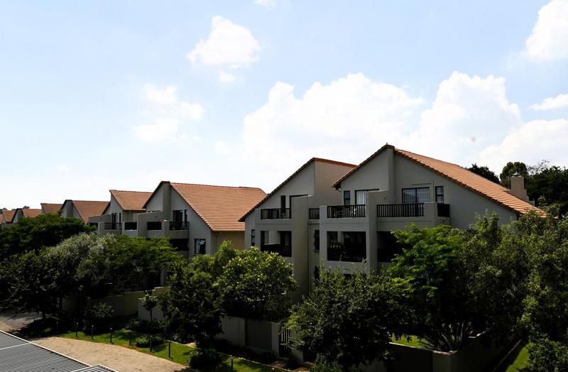 To Let 2 Bedroom Property for Rent in Paulshof Gauteng