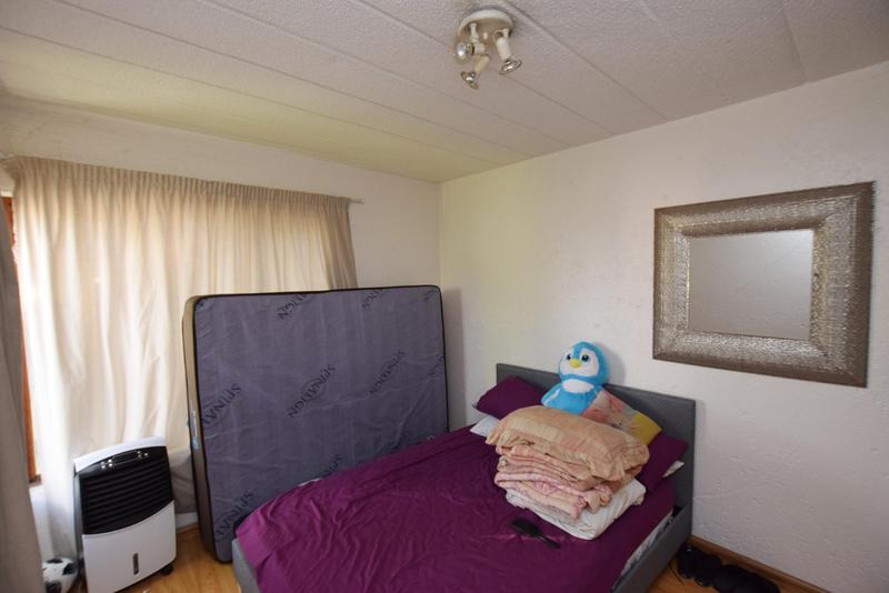 2 Bedroom Property for Sale in Sandown Gauteng