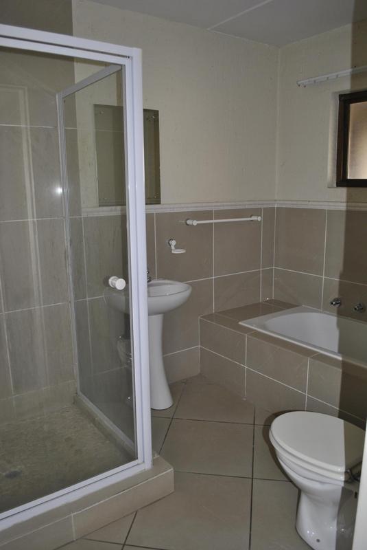 1 Bedroom Property for Sale in Sunninghill Gauteng