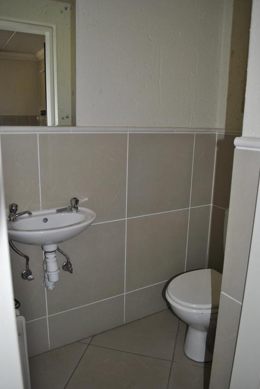 1 Bedroom Property for Sale in Sunninghill Gauteng
