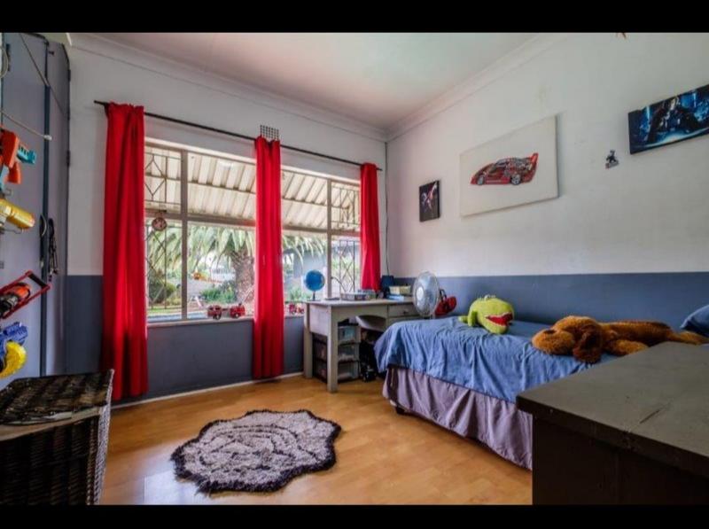 5 Bedroom Property for Sale in Freeway Park Gauteng