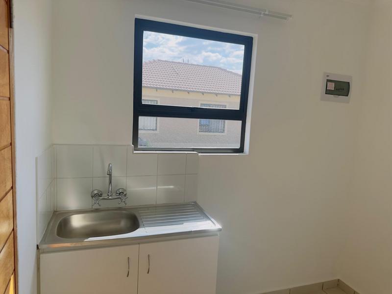 2 Bedroom Property for Sale in Windmill Park Gauteng