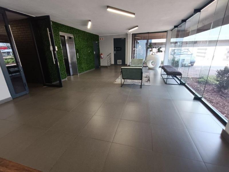 To Let commercial Property for Rent in Cresta Gauteng
