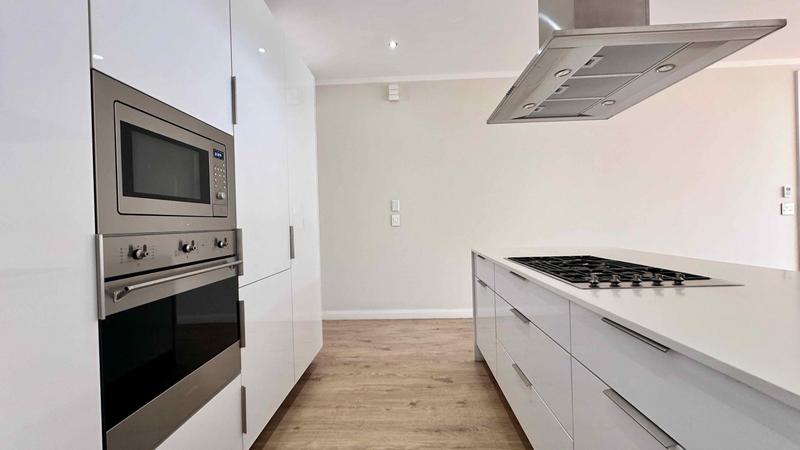 To Let 2 Bedroom Property for Rent in Morningside Gauteng