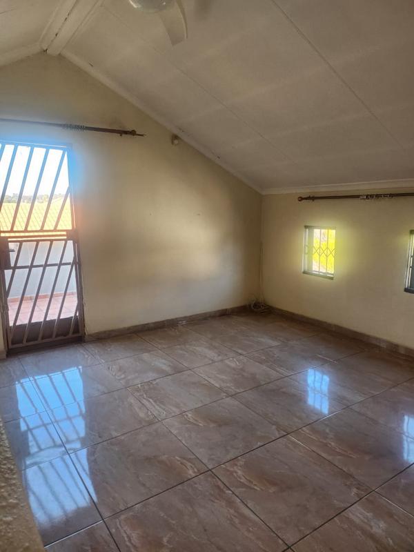 3 Bedroom Property for Sale in Ormonde Gauteng