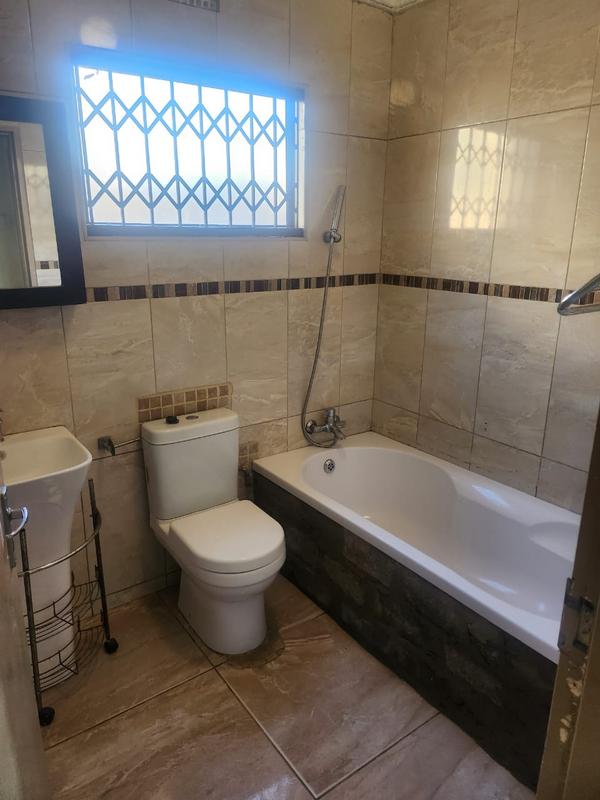 3 Bedroom Property for Sale in Ormonde Gauteng