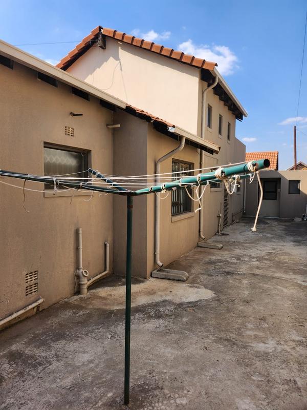 3 Bedroom Property for Sale in Ormonde Gauteng