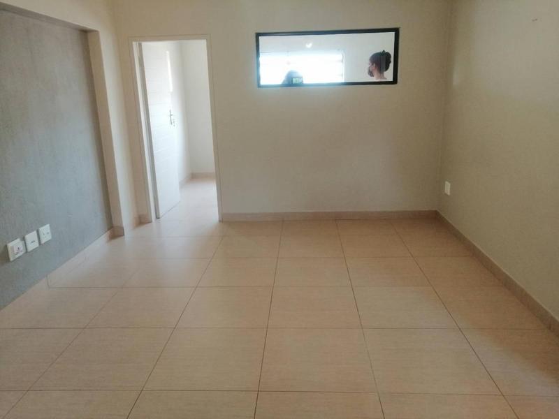 2 Bedroom Property for Sale in Annlin Gauteng