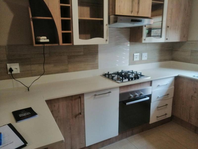 2 Bedroom Property for Sale in Annlin Gauteng