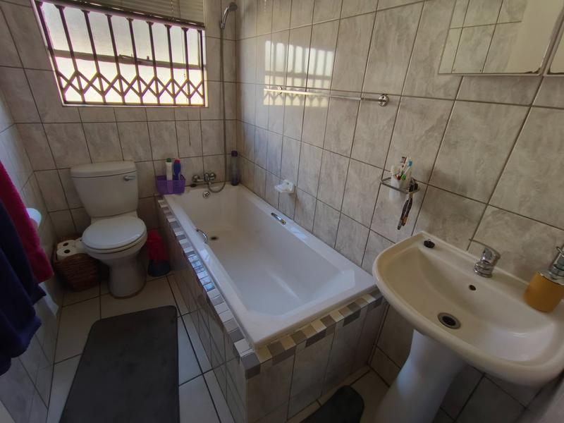 3 Bedroom Property for Sale in The Orchards Gauteng
