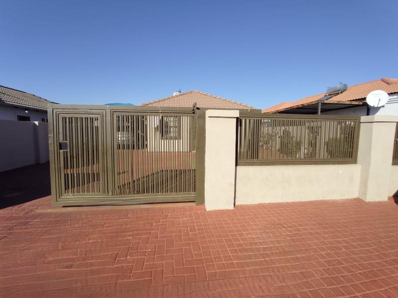 3 Bedroom Property for Sale in The Orchards Gauteng