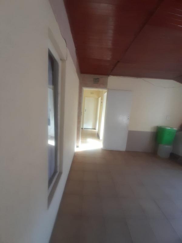 6 Bedroom Property for Sale in Hospital View Gauteng