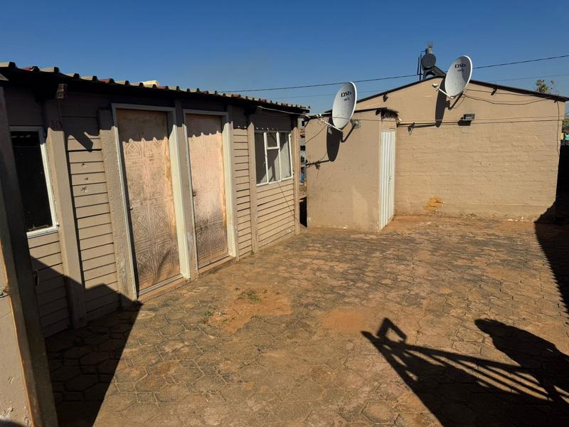 10 Bedroom Property for Sale in Ga-Rankuwa Gauteng