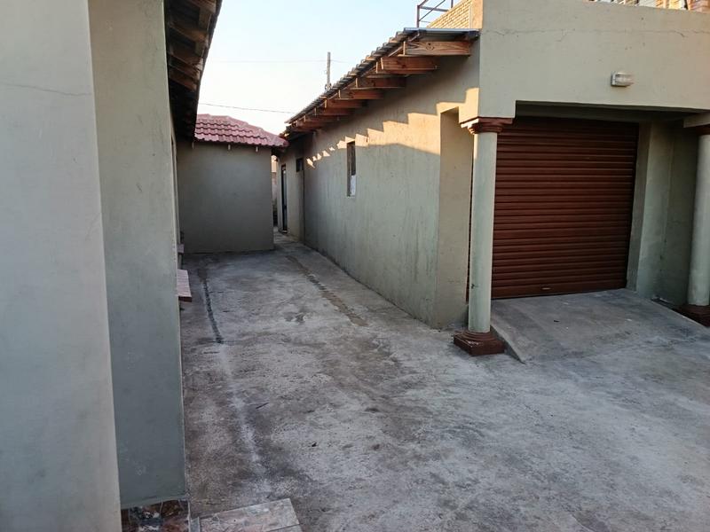 2 Bedroom Property for Sale in Allandale Gauteng