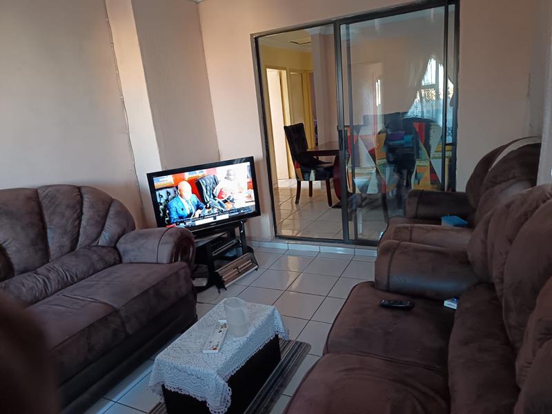 2 Bedroom Property for Sale in Allandale Gauteng