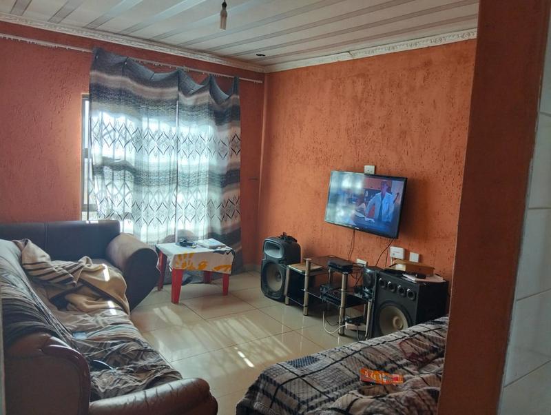 2 Bedroom Property for Sale in Vosloorus Gauteng