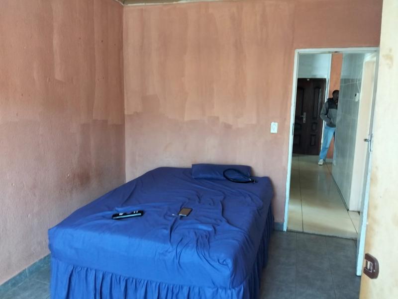 2 Bedroom Property for Sale in Vosloorus Gauteng