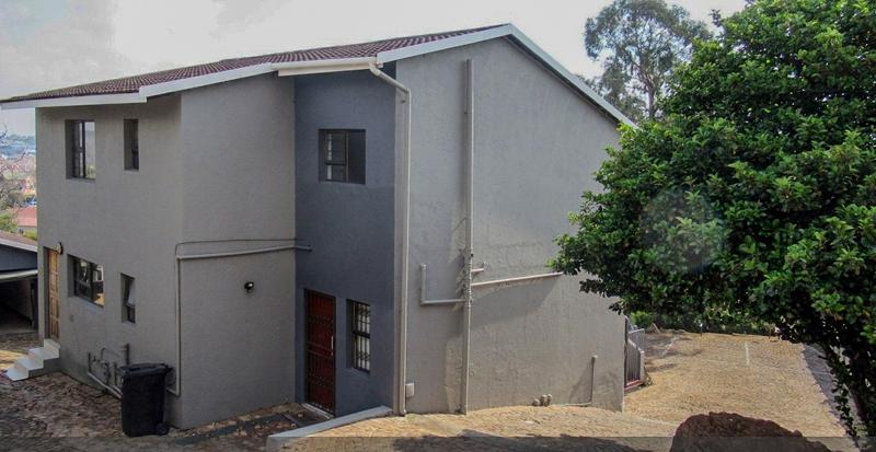 3 Bedroom Property for Sale in Ridgeway Gauteng