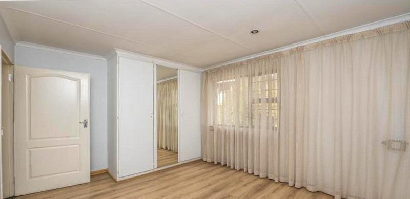 3 Bedroom Property for Sale in Ridgeway Gauteng