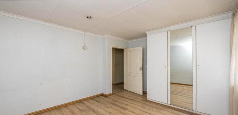 3 Bedroom Property for Sale in Ridgeway Gauteng