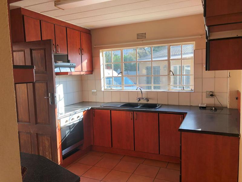 4 Bedroom Property for Sale in Strubensvallei Gauteng