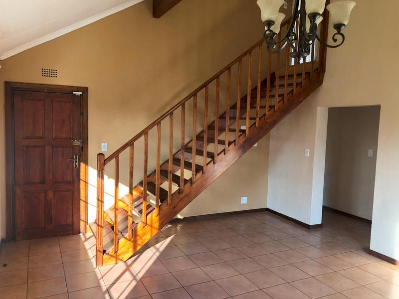 4 Bedroom Property for Sale in Strubensvallei Gauteng
