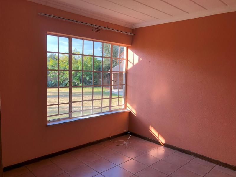 4 Bedroom Property for Sale in Strubensvallei Gauteng