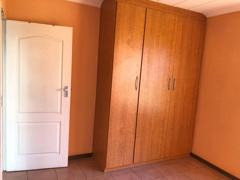 4 Bedroom Property for Sale in Strubensvallei Gauteng