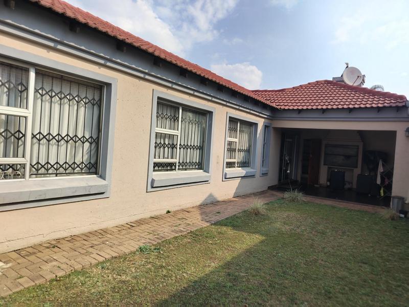 3 Bedroom Property for Sale in Montana Gauteng
