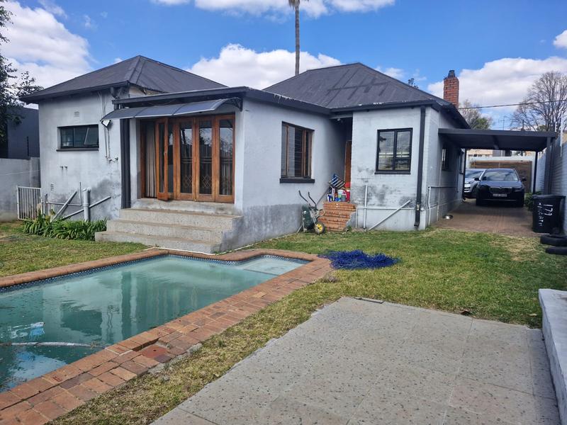 To Let 3 Bedroom Property for Rent in Highlands North Gauteng