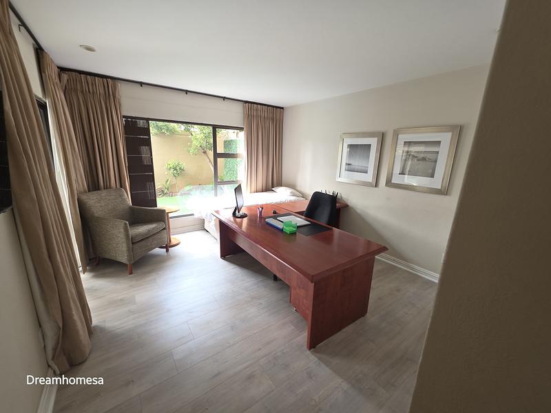 To Let 4 Bedroom Property for Rent in River Club Gauteng