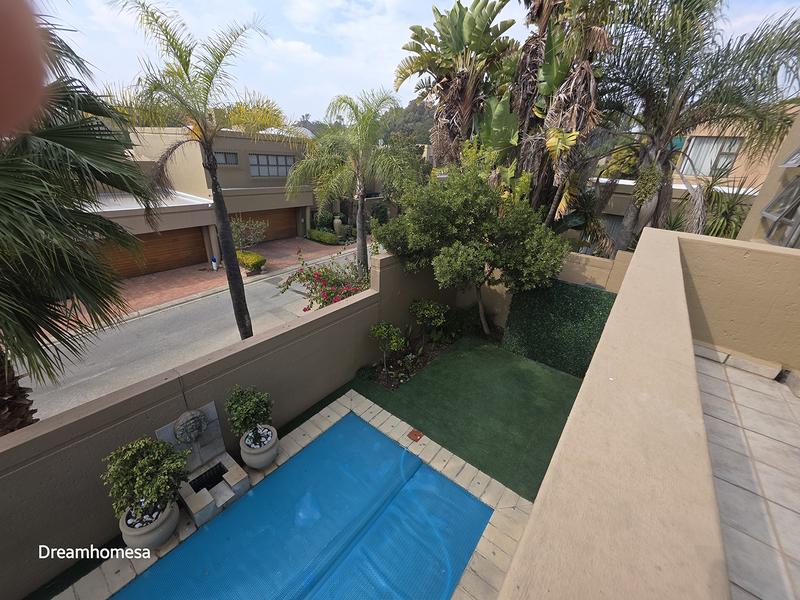 To Let 4 Bedroom Property for Rent in River Club Gauteng