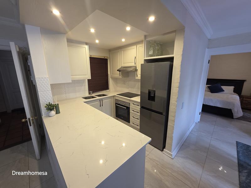 1 Bedroom Property for Sale in Sandown Gauteng