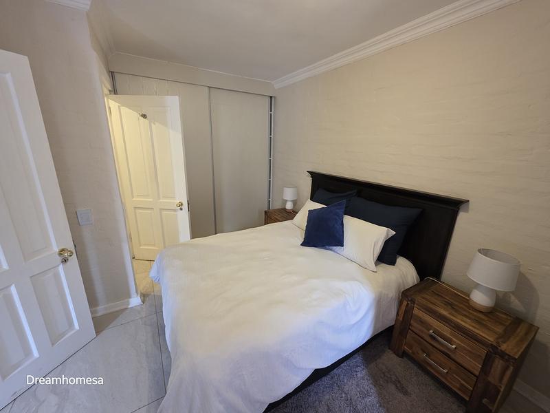 1 Bedroom Property for Sale in Sandown Gauteng