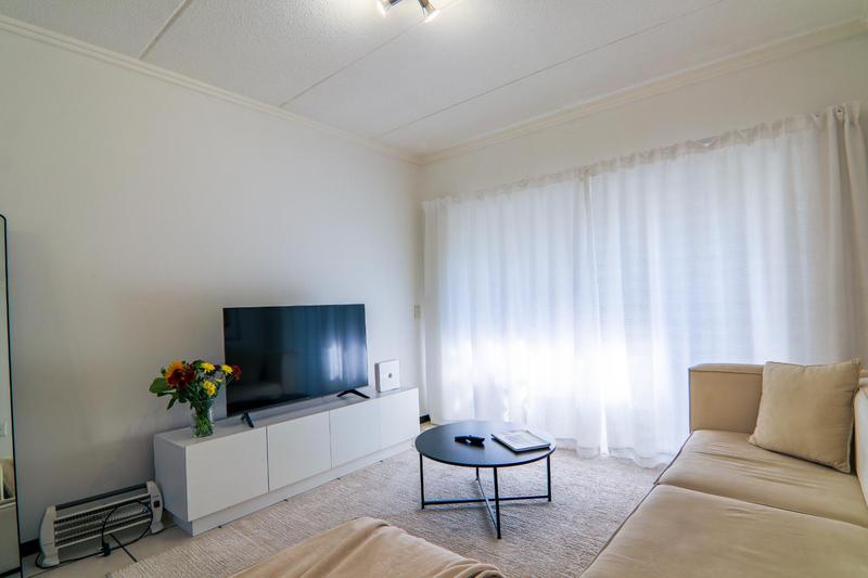 To Let 1 Bedroom Property for Rent in Paulshof Gauteng