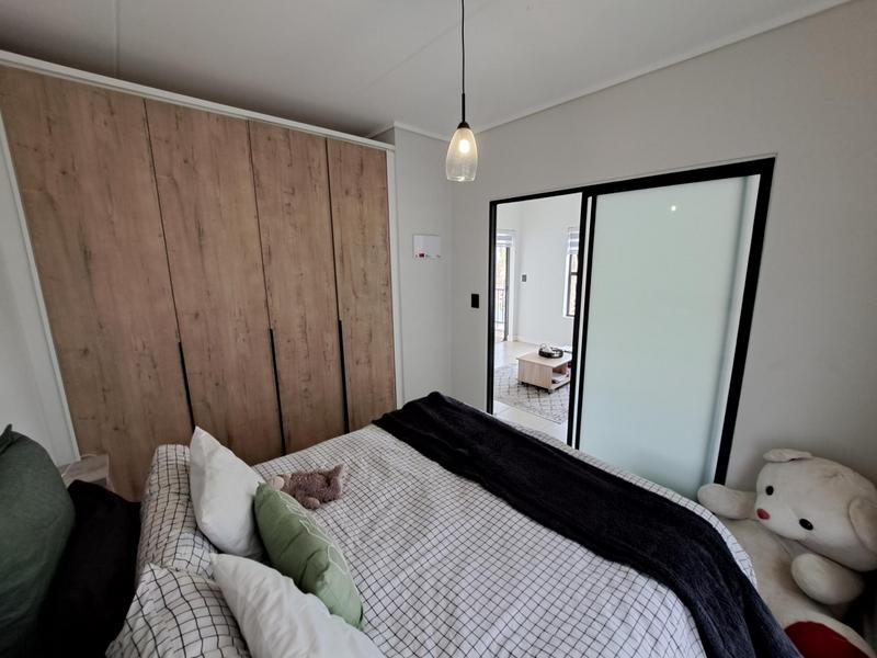 1 Bedroom Property for Sale in Mooikloof Gauteng