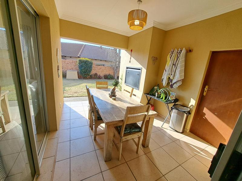 3 Bedroom Property for Sale in Equestria Gauteng