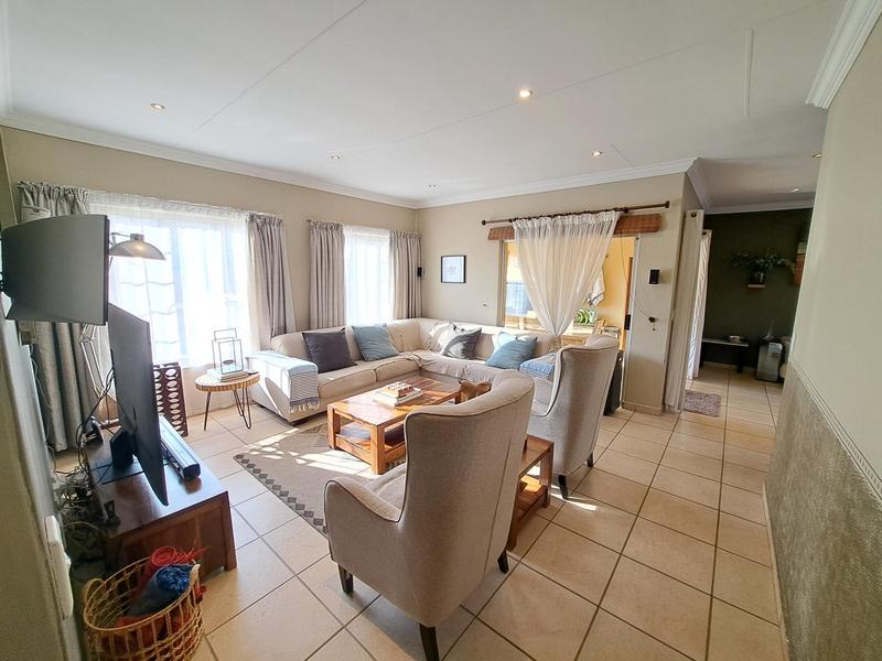 3 Bedroom Property for Sale in Equestria Gauteng