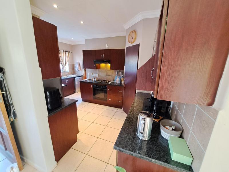 3 Bedroom Property for Sale in Equestria Gauteng