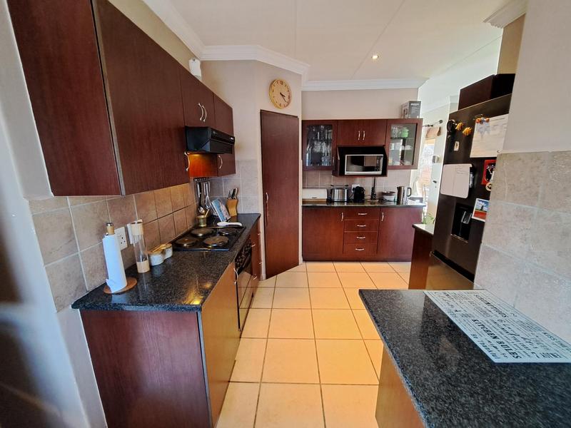 3 Bedroom Property for Sale in Equestria Gauteng